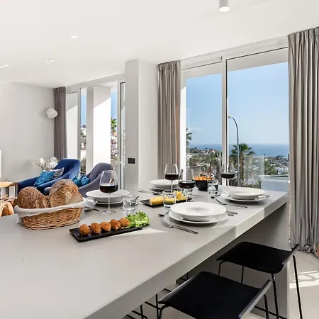 Karat Blue * Costa Adeje (Tenerife)